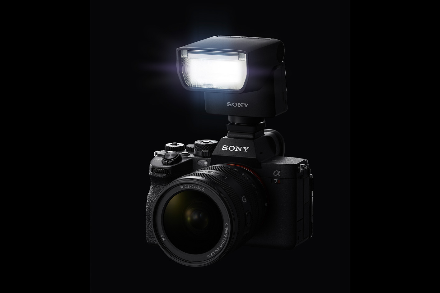 ILCE-7M4 vázhoz rögzített GN28 vakuról készült termékkép